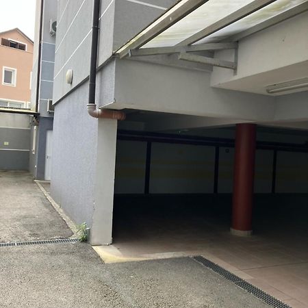 Apartment Capriati With Parking Garage Umag Luaran gambar